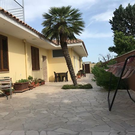 מודוניו B&B Sun House מראה חיצוני תמונה