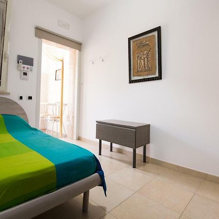 מודוניו B&B Sun House מראה חיצוני תמונה