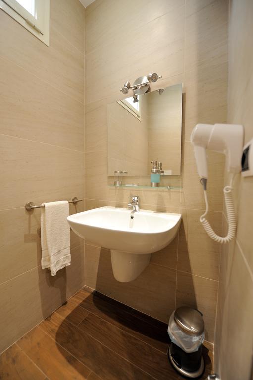 מודוניו B&B Sun House חדר תמונה