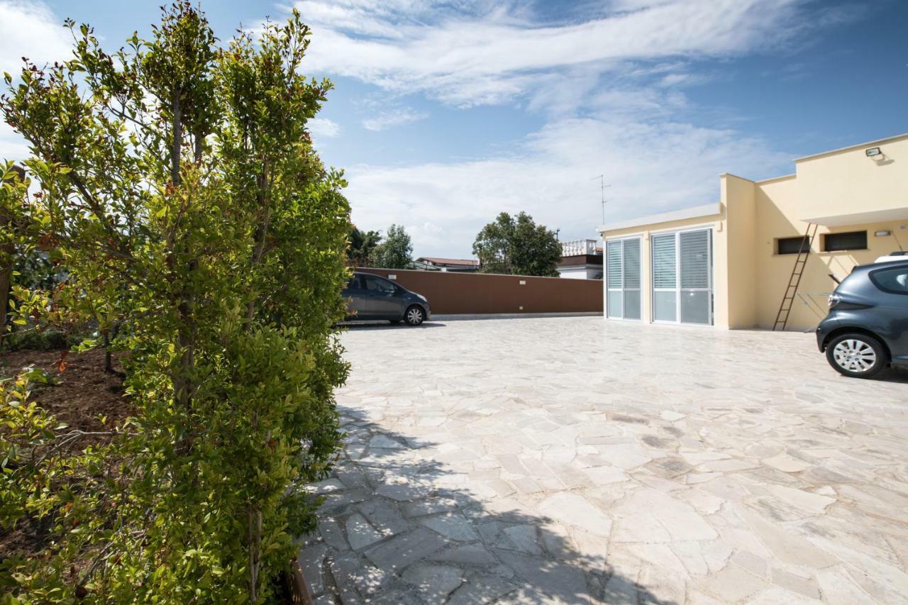 מודוניו B&B Sun House מראה חיצוני תמונה
