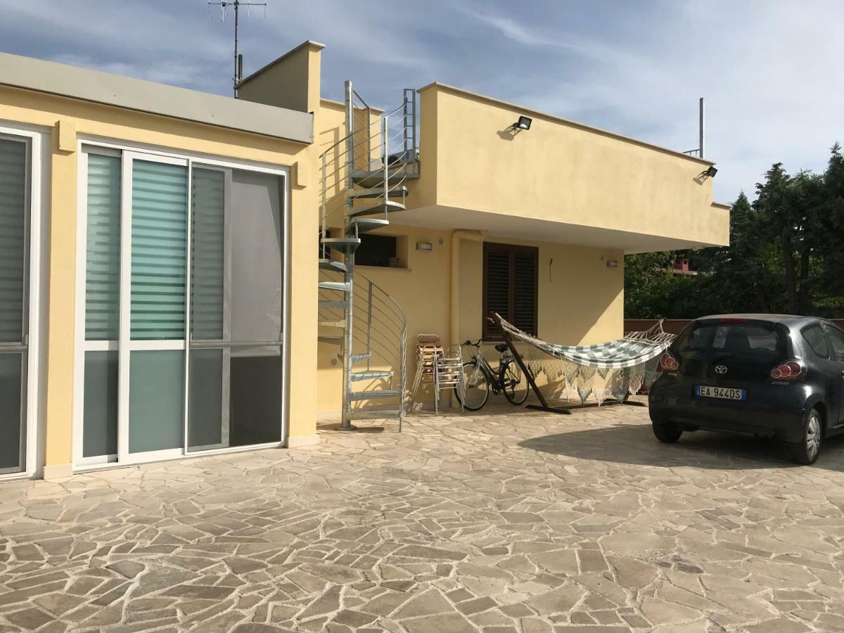 מודוניו B&B Sun House מראה חיצוני תמונה
