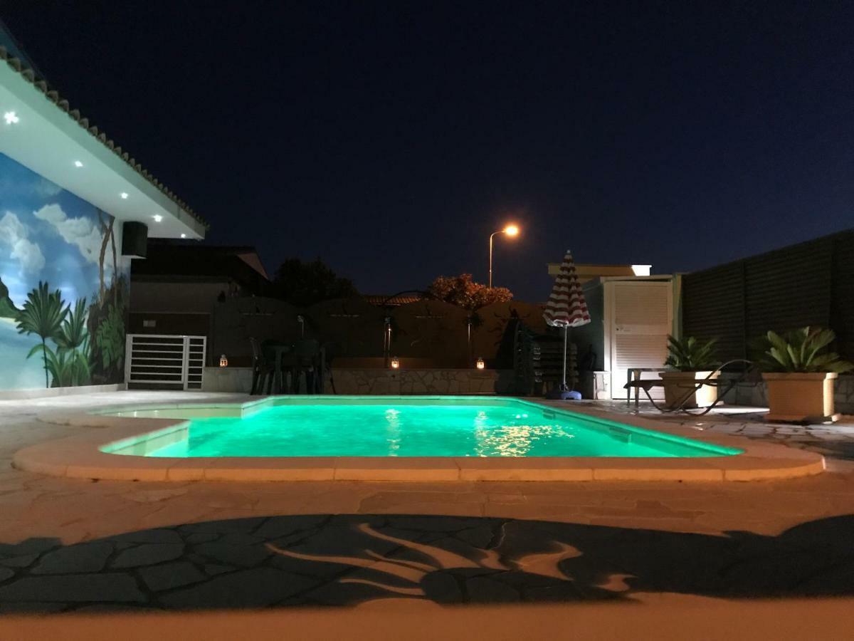 מודוניו B&B Sun House מראה חיצוני תמונה