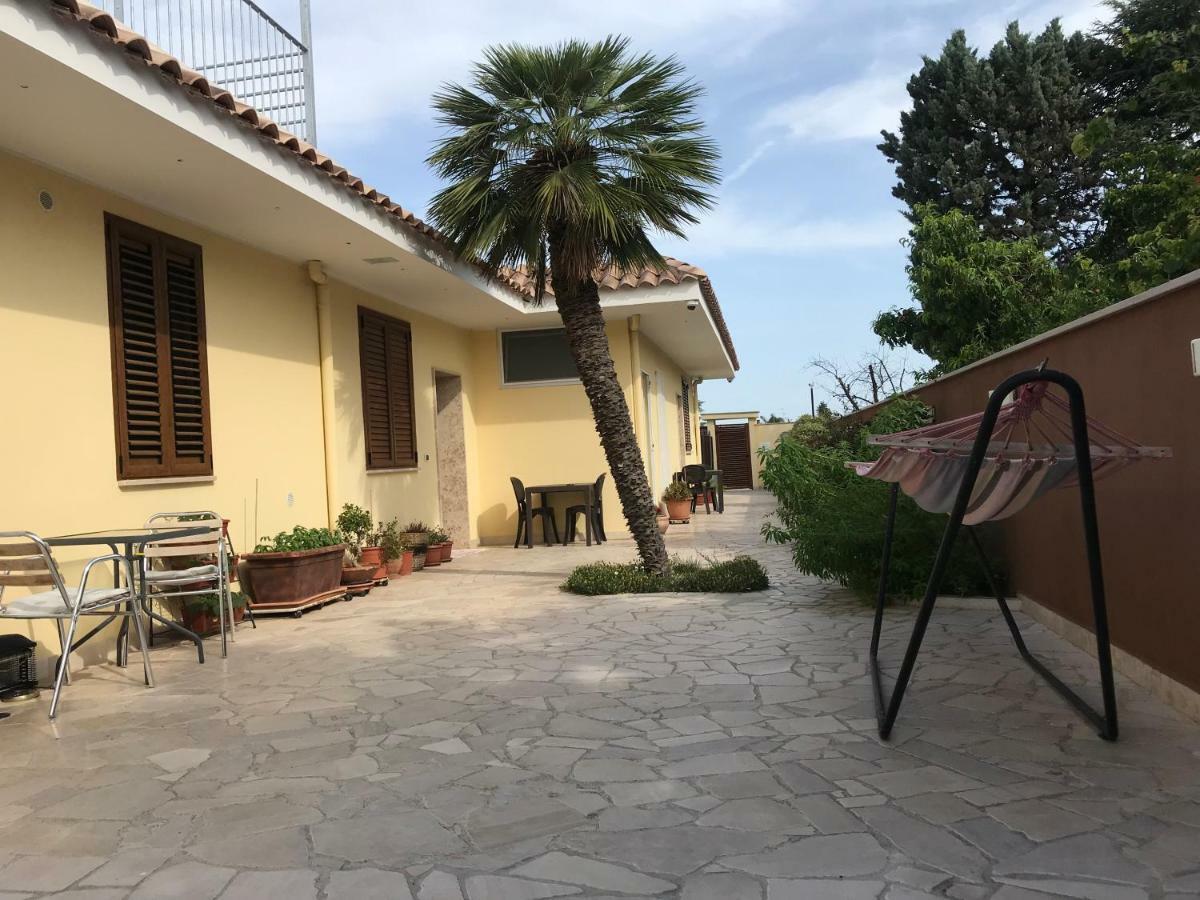 מודוניו B&B Sun House מראה חיצוני תמונה
